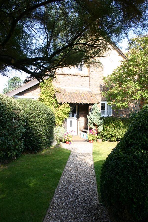 Tudor Cottage Bossington Exterior photo